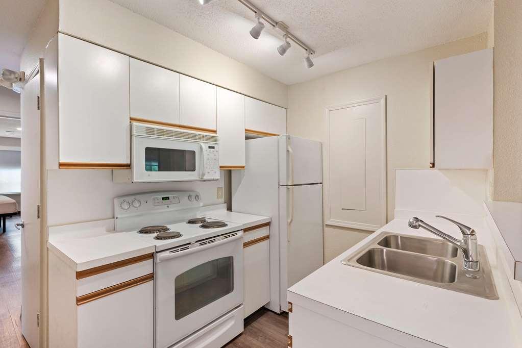 Extended Stay America Select Suites - Charlotte - Airport Ruang foto