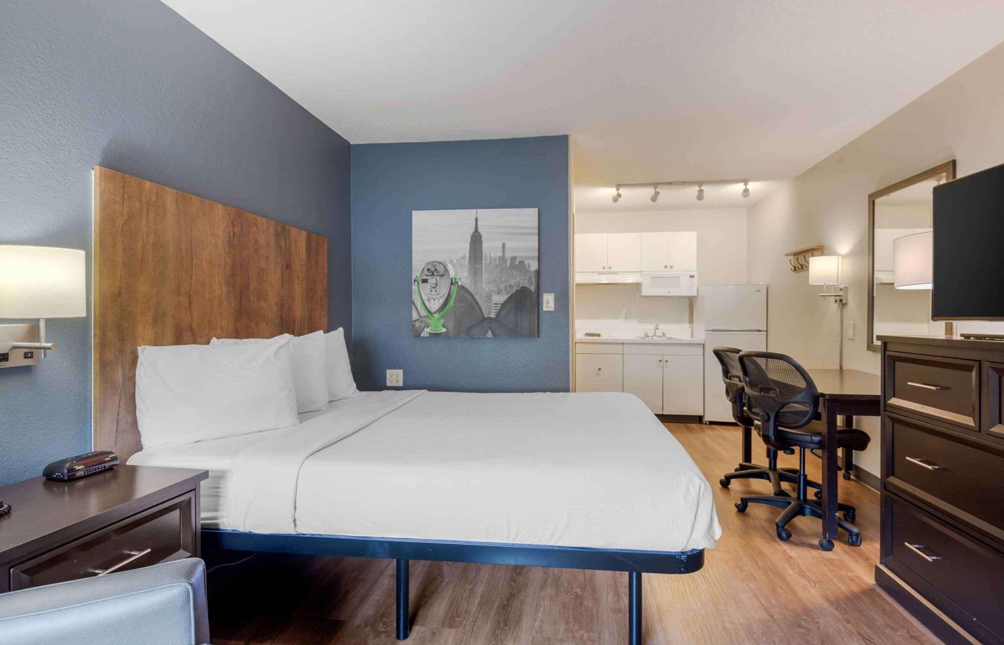 Extended Stay America Select Suites - Charlotte - Airport Bagian luar foto