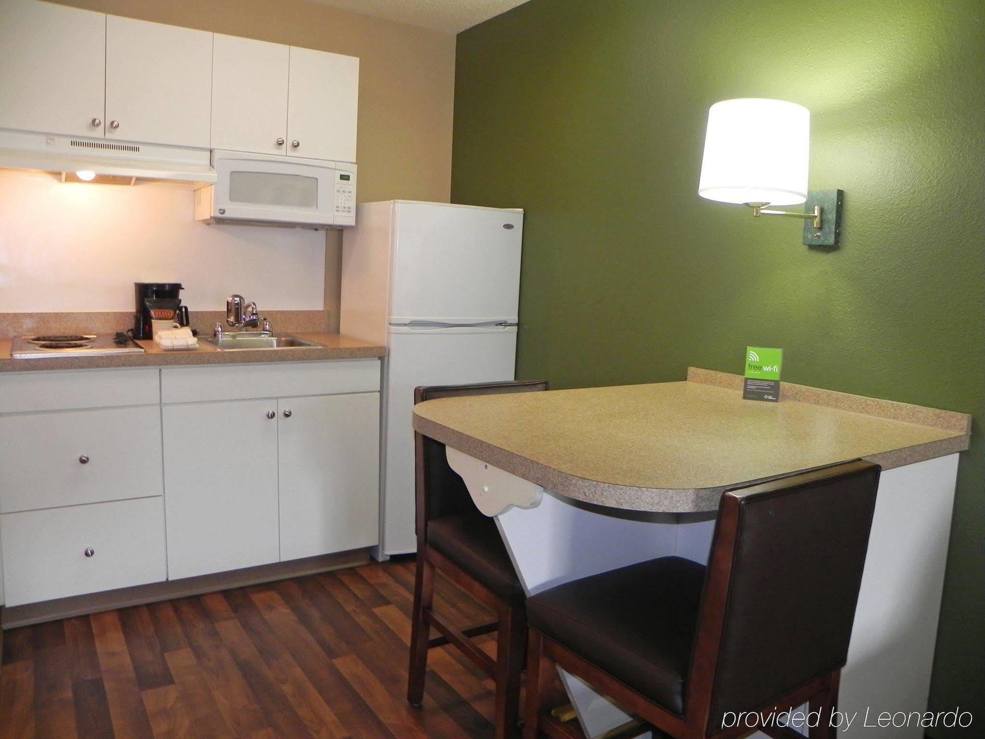 Extended Stay America Select Suites - Charlotte - Airport Bagian luar foto