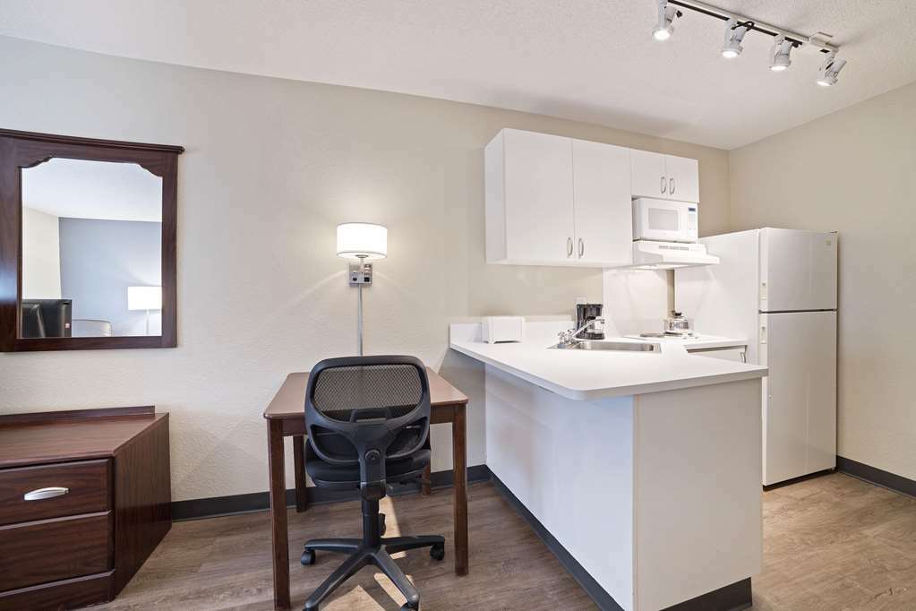 Extended Stay America Select Suites - Charlotte - Airport Ruang foto