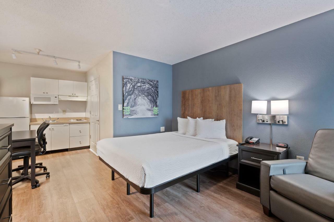 Extended Stay America Select Suites - Charlotte - Airport Bagian luar foto