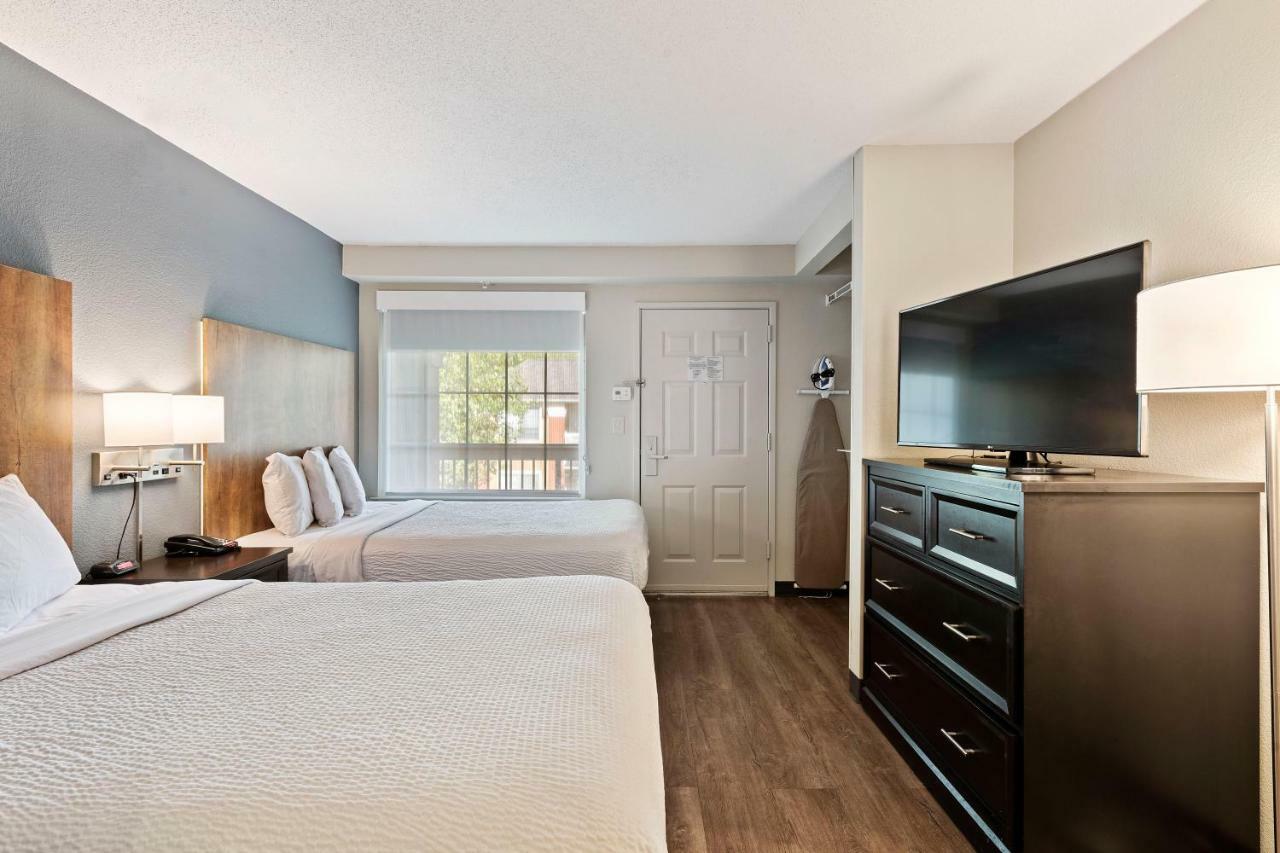 Extended Stay America Select Suites - Charlotte - Airport Bagian luar foto